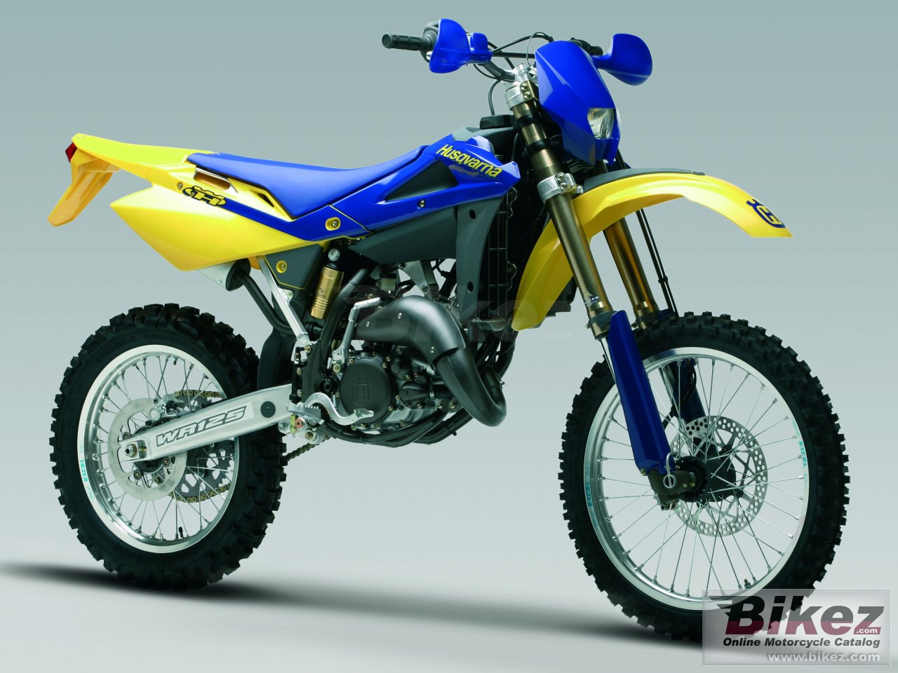 Big Husqvarna wr 125 picture and wallpaper from Bikez.com